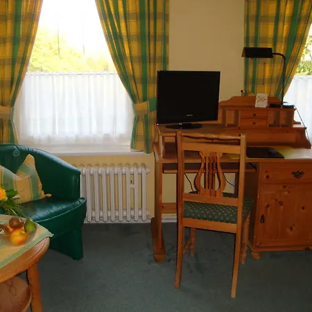 Hotel Hotel Landhaus Apartments 3*